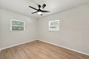 316 SW Hollywood Blvd, Fort Walton Beach, FL 32548 - Photo 12