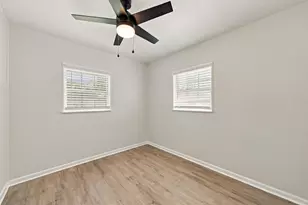 316 SW Hollywood Blvd, Fort Walton Beach, FL 32548 - Photo 20