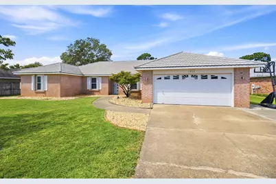 1212 Shipley Drive, Niceville, FL 32578 - Photo 2