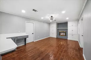 318 NW Oakland Circle, Fort Walton Beach, FL 32548 - Photo 18