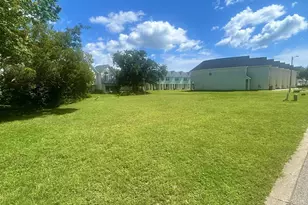 7271 Majestic Blvd, Navarre, FL 32566 - Photo 1