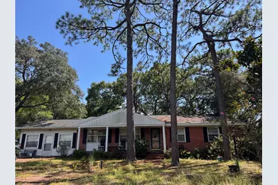 10 Walnut Avenue, Shalimar, FL 32579 - Photo 1