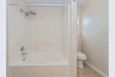 7648 Chablis Circle, Navarre, FL 32566 - Photo 24