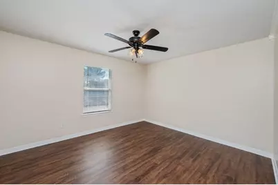 7648 Chablis Circle, Navarre, FL 32566 - Photo 20