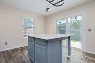 7648 Chablis Cir, Navarre, FL 32566 - Photo 14