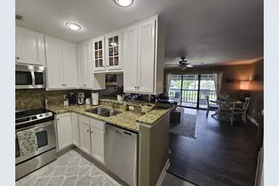 208 Westlake Court #208, Niceville, FL 32578 - Photo 4