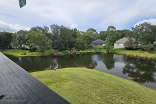 208 Westlake Ct, Niceville, FL 32578 - Photo 14