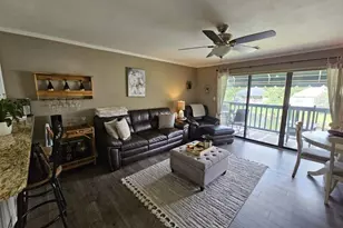 208 Westlake Ct, Niceville, FL 32578 - Photo 10