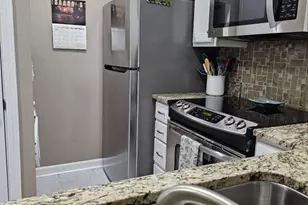 208 Westlake Ct, Niceville, FL 32578 - Photo 6