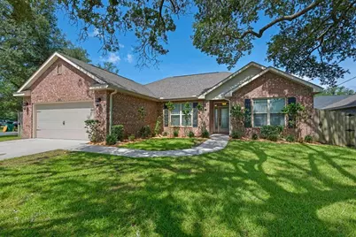 150 Richpien Road, Fort Walton Beach, FL 32547 - Photo 1