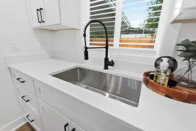 640 Cornwall Terrace, Mary Esther, FL 32569 - Photo 18