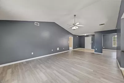 3400 Skymaster Court, Crestview, FL 32539 - Photo 10