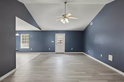 3400 Skymaster Court, Crestview, FL 32539 - Photo 6