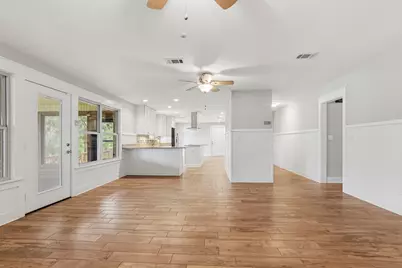 991 Pinewood Drive, Defuniak Springs, FL 32433 - Photo 16
