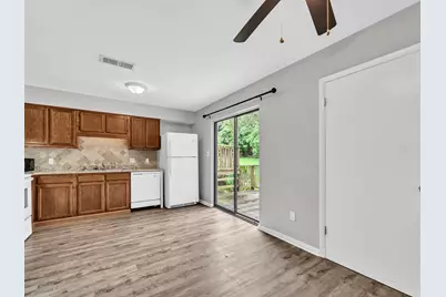 413 Hickory Avenue, Niceville, FL 32578 - Photo 8