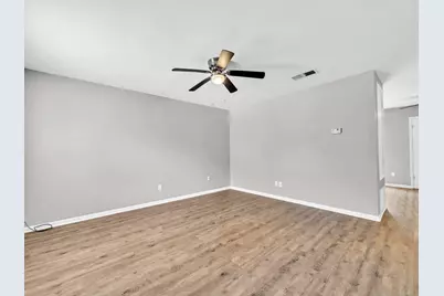 413 Hickory Avenue, Niceville, FL 32578 - Photo 4