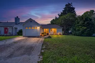 139 Midland Ct, Niceville, FL 32578 - Photo 14