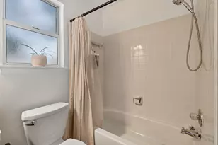 139 Midland Ct, Niceville, FL 32578 - Photo 38