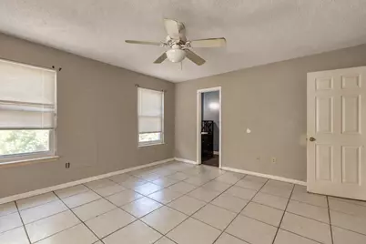 2005 Commodore Drive, Navarre, FL 32566 - Photo 18