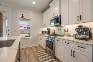 153 Raiders Trail, Valparaiso, FL 32580 - Photo 22
