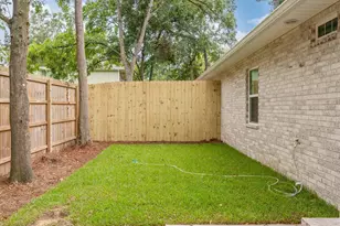 445 E Cobb Ave, Crestview, FL 32539 - Photo 48