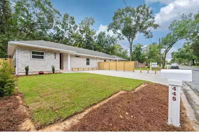 445 E Cobb Avenue, Crestview, FL 32539 - Photo 4