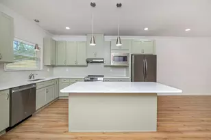 445 E Cobb Ave, Crestview, FL 32539 - Photo 10