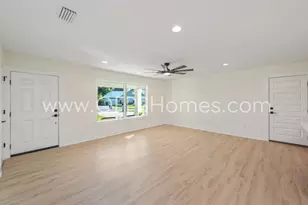 118 NE Oregon Dr, Fort Walton Beach, FL 32548 - Photo 10