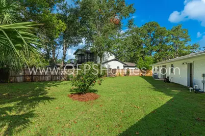 118 NE Oregon Drive, Fort Walton Beach, FL 32548 - Photo 30
