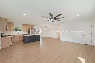 118 NE Oregon Dr, Fort Walton Beach, FL 32548 - Photo 8