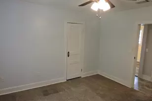 201 Dixie St, Crestview, FL 32536 - Photo 12