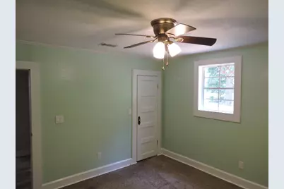 201 Dixie Street, Crestview, FL 32536 - Photo 10