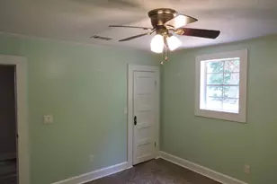 201 Dixie St, Crestview, FL 32536 - Photo 10