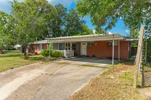 26 Eglin St, Fort Walton Beach, FL 32547 - Photo 1