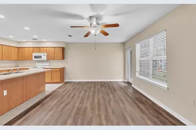 16 Woodham Avenue #320, Fort Walton Beach, FL 32547 - Photo 4