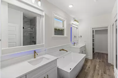 305 Howard Street, Niceville, FL 32578 - Photo 12