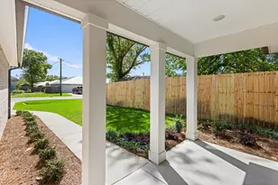 305 Howard St, Niceville, FL 32578 - Photo 36
