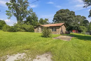 3415 McLain Dr, Crestview, FL 32539 - Photo 8