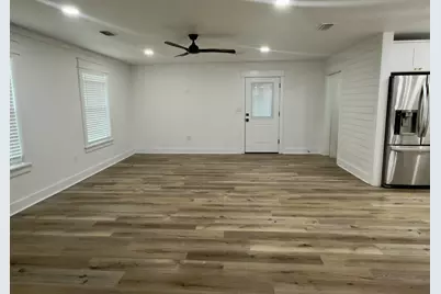 3172 Maple Street, Crestview, FL 32539 - Photo 4