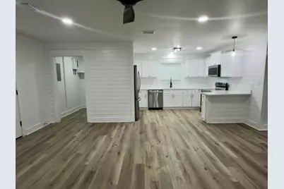 3172 Maple Street, Crestview, FL 32539 - Photo 2