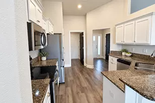 2019 Broad St, Crestview, FL 32536 - Photo 8