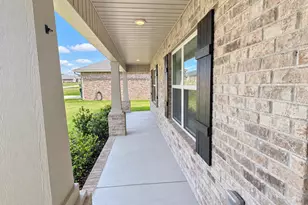 2019 Broad St, Crestview, FL 32536 - Photo 4