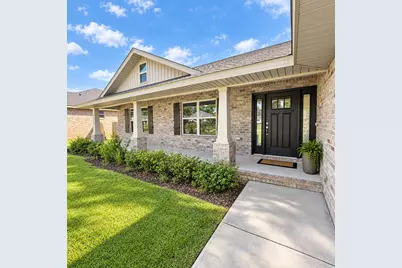 2019 Broad Street, Crestview, FL 32536 - Photo 1
