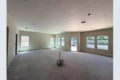 805 S Cedar Avenue, Niceville, FL 32578 - Photo 4