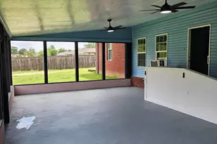 9202 E River Dr, Navarre, FL 32566 - Photo 62