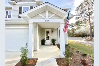 1938 Bluewater Boulevard, Niceville, FL 32578 - Photo 2