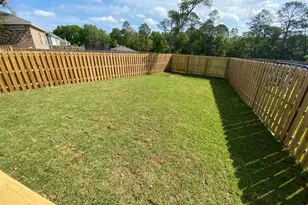 256 Jefferson St, Niceville, FL 32578 - Photo 16
