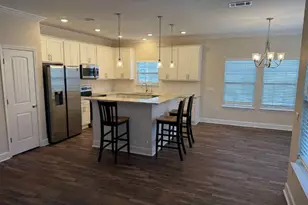 256 Jefferson St, Niceville, FL 32578 - Photo 4