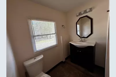 1063 S Wilson Street, Crestview, FL 32536 - Photo 6