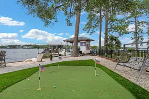 1027 Christy Dr, Niceville, FL 32578 - Photo 98